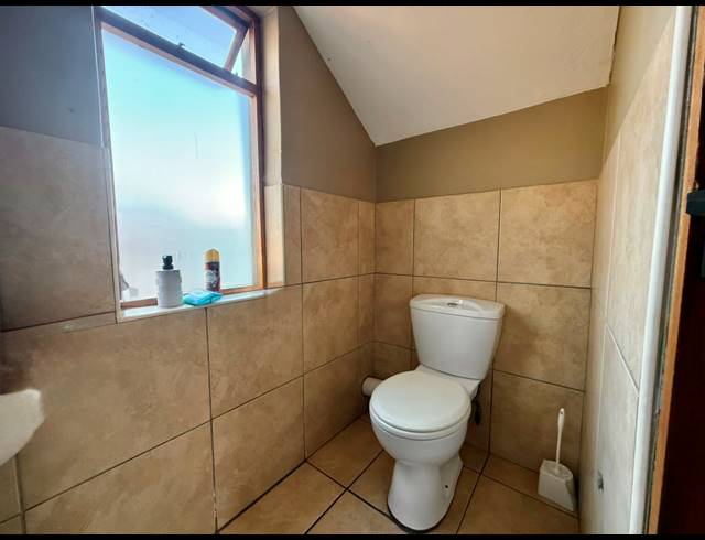 3 BEDROOM HOUSE FOR SALE IN MONAVONI